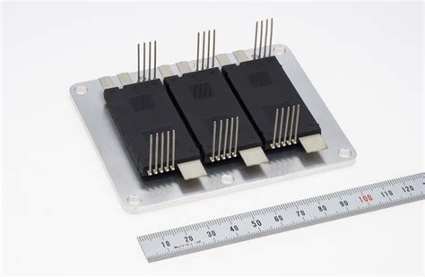 三菱電機 ニュースリリース xEV用SiC／Siパワー半導体モジュー .